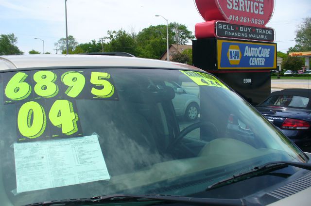 Ford Explorer 2004 photo 12