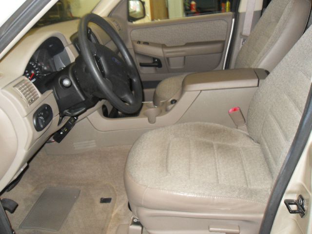 Ford Explorer LT CREW 25 SUV