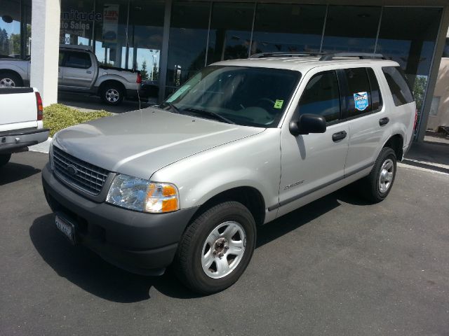 Ford Explorer 2004 photo 1