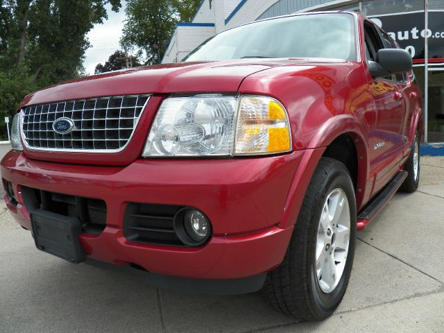 Ford Explorer 2004 photo 1
