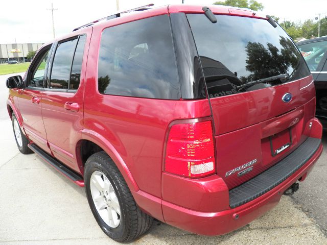 Ford Explorer 2004 photo 4