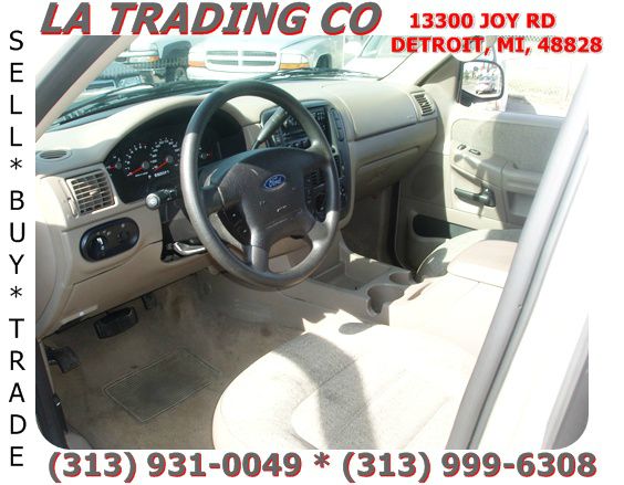 Ford Explorer 2004 photo 8