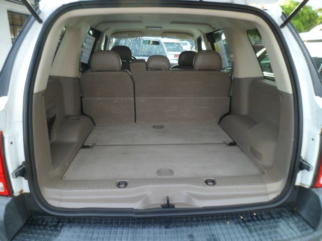 Ford Explorer 2004 photo 4