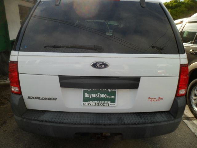 Ford Explorer 2004 photo 6