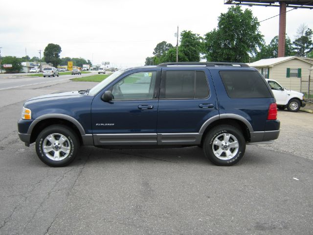 Ford Explorer 2004 photo 4