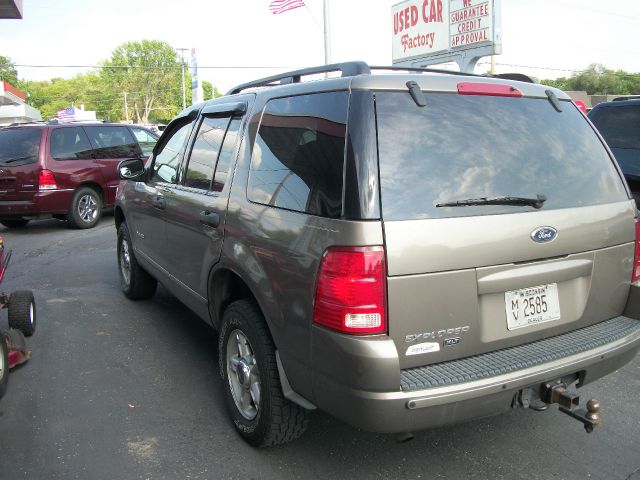 Ford Explorer 2004 photo 5