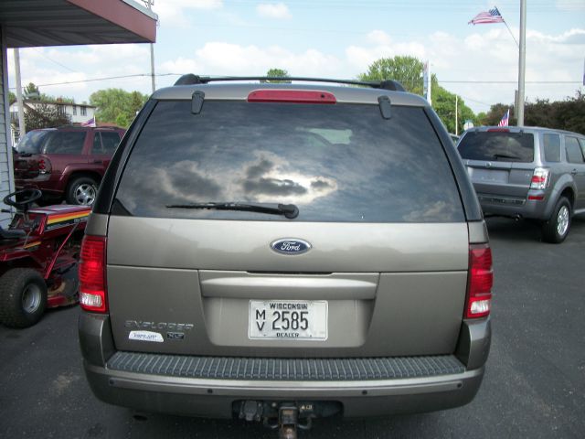 Ford Explorer 2004 photo 6