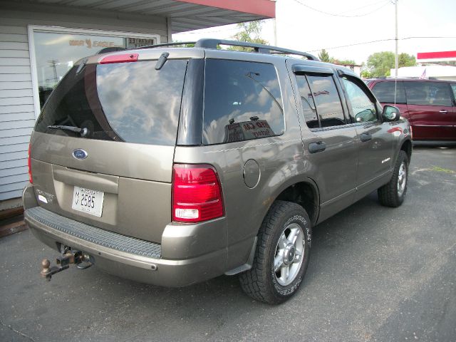 Ford Explorer 2004 photo 7