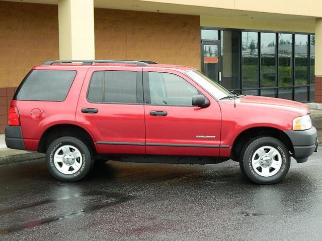 Ford Explorer 2004 photo 4