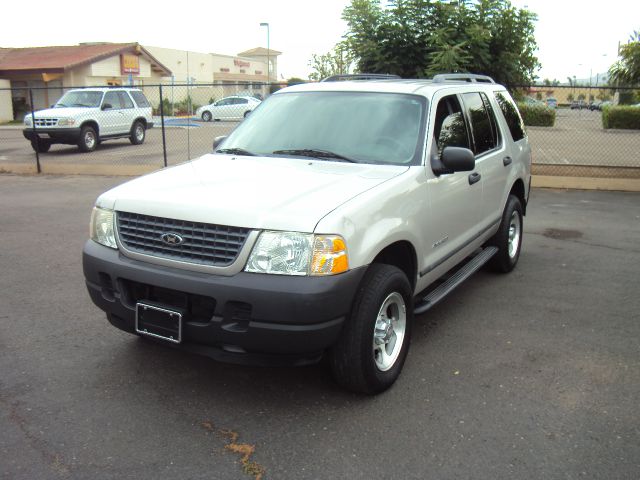 Ford Explorer 2004 photo 4