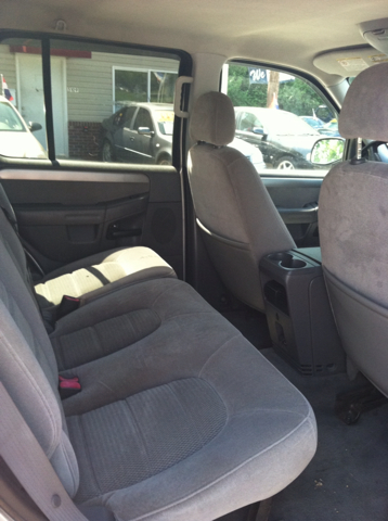 Ford Explorer LT EXT 15 SUV