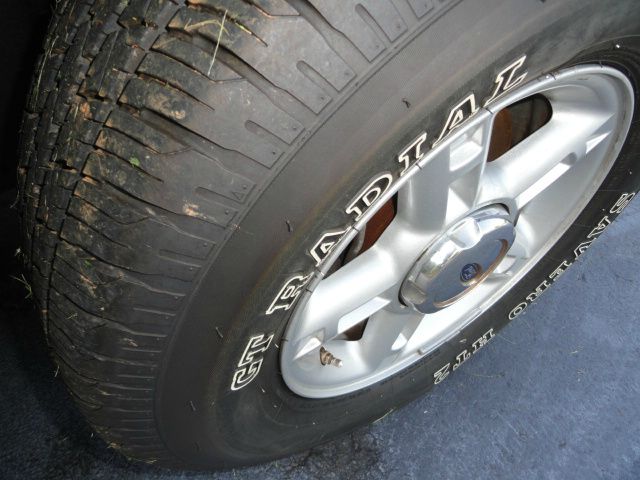 Ford Explorer 2004 photo 10