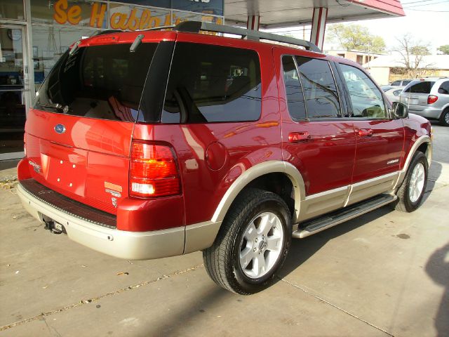 Ford Explorer 2005 photo 4