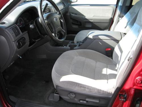 Ford Explorer 2005 photo 3