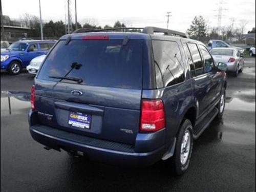 Ford Explorer 2005 photo 4