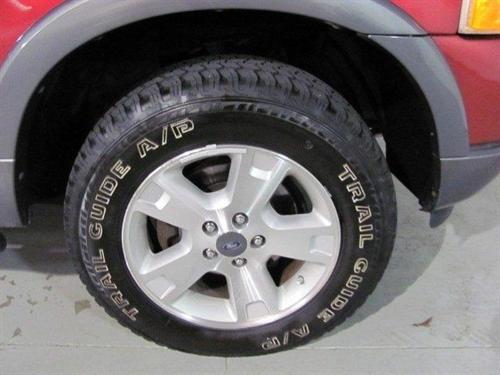 Ford Explorer 2005 photo 1