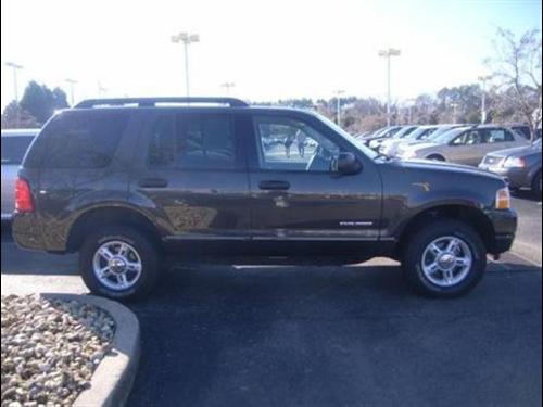 Ford Explorer 2005 photo 3