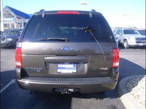Ford Explorer 2005 photo 5