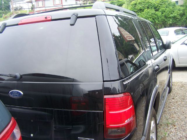 Ford Explorer 2005 photo 4