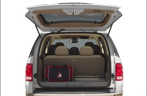 Ford Explorer 2005 photo 2