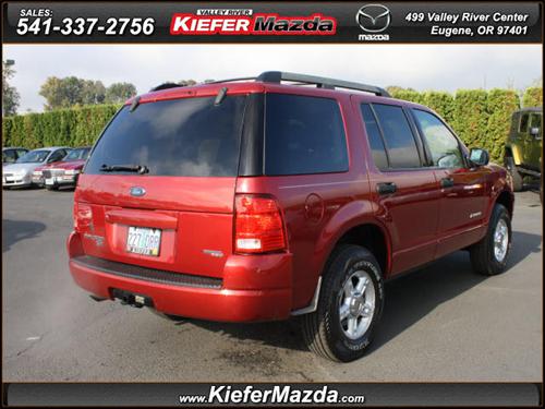 Ford Explorer 2005 photo 2