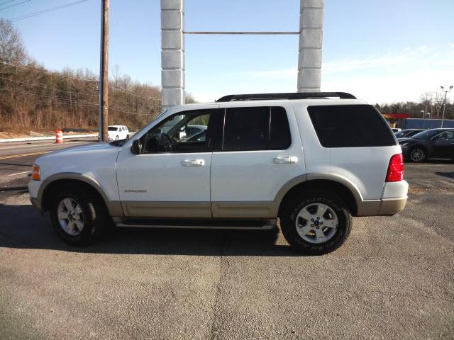 Ford Explorer 2005 photo 1