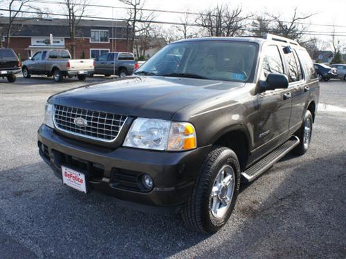 Ford Explorer 2005 photo 2