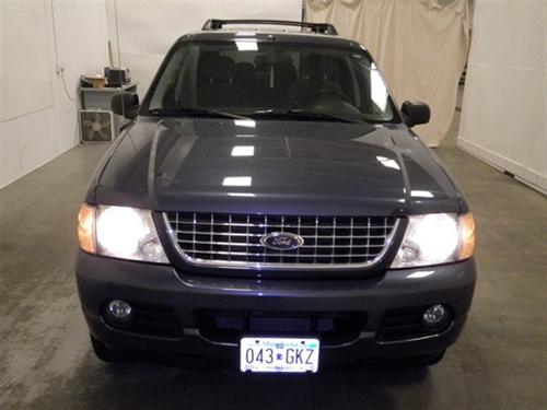 Ford Explorer 2005 photo 2
