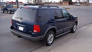 Ford Explorer 2005 photo 2