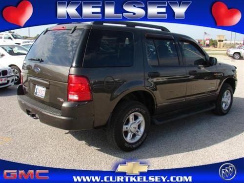 Ford Explorer 2005 photo 2