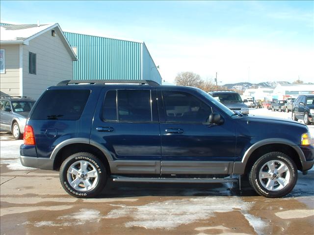 Ford Explorer 2005 photo 1