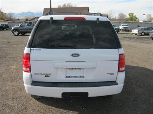 Ford Explorer 2005 photo 1