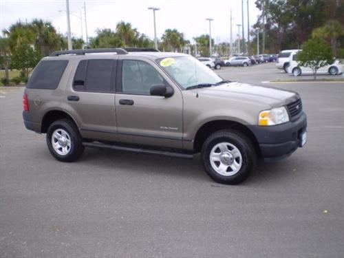 Ford Explorer 2005 photo 1