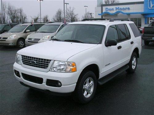 Ford Explorer 2005 photo 2