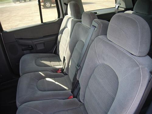 Ford Explorer 2005 photo 1