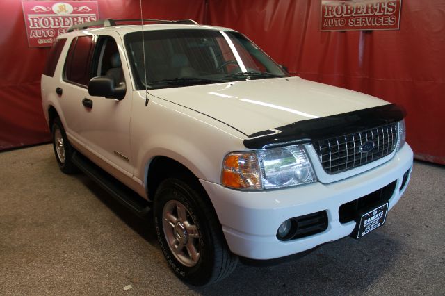 Ford Explorer 2005 photo 3