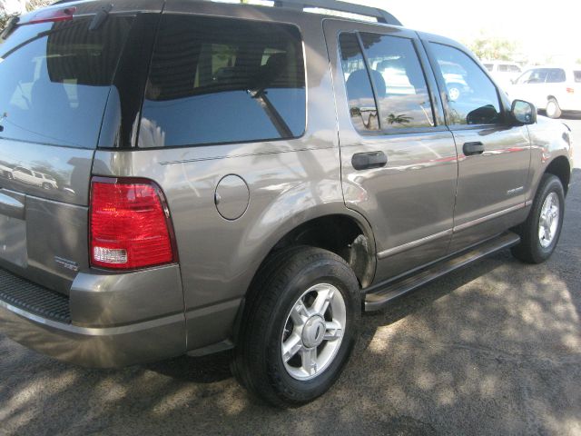 Ford Explorer GXL SUV