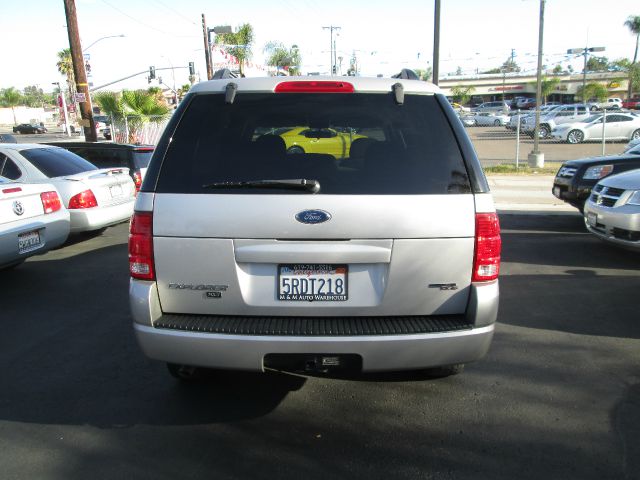 Ford Explorer 2005 photo 12
