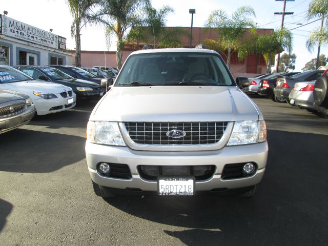 Ford Explorer 2005 photo 2