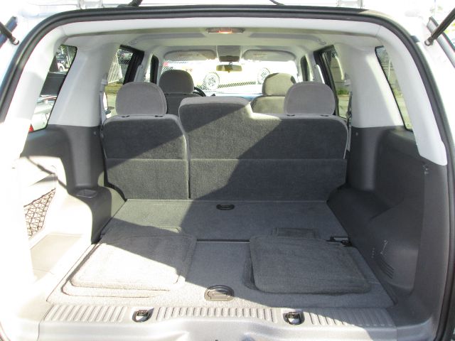 Ford Explorer 2005 photo 7