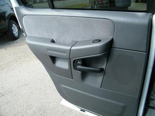 Ford Explorer 2005 photo 1