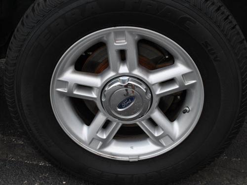 Ford Explorer 2005 photo 3