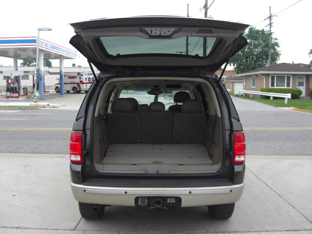 Ford Explorer 2005 photo 14