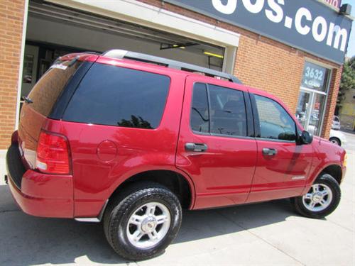 Ford Explorer 2005 photo 3