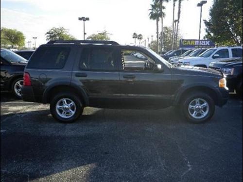 Ford Explorer 2005 photo 3