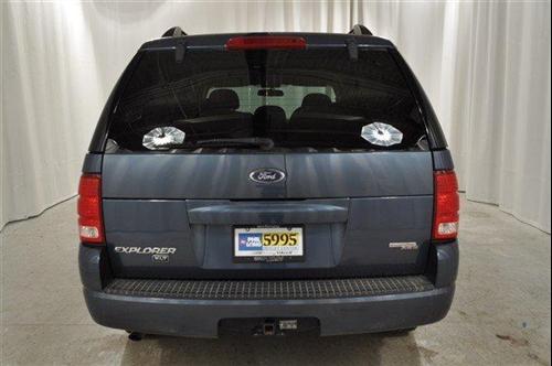 Ford Explorer 2005 photo 1