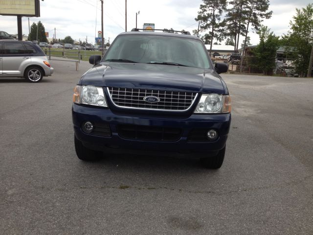 Ford Explorer 2005 photo 1