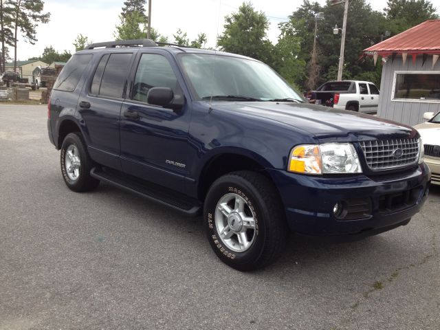 Ford Explorer 2005 photo 10