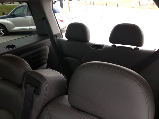 Ford Explorer 2005 photo 4