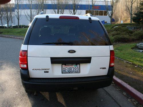 Ford Explorer 2005 photo 3